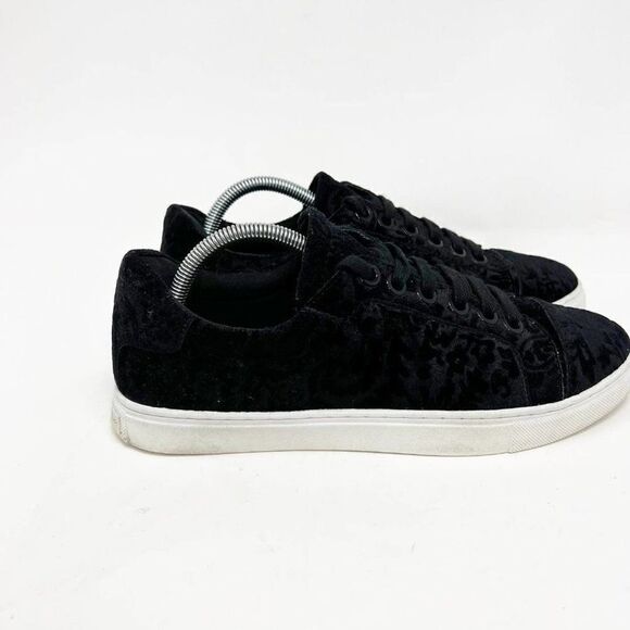 Rebecca Minkoff Womens Black Lace Up Bleecer Too Velvet Sneaker Shoes Size 10 M - Picture 1 of 8